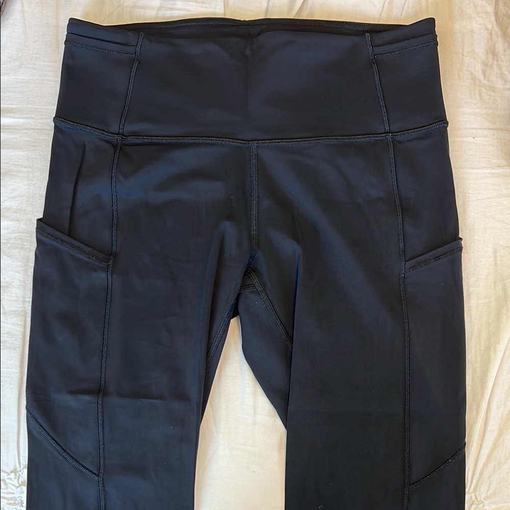 Lululemon Black Leggings High Rise 25” with Pockets